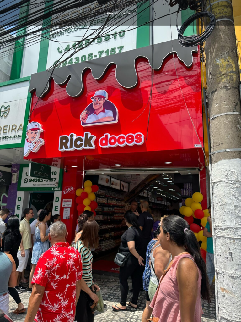 Interface de cassino online com slot temático de doces na 777win Brasil